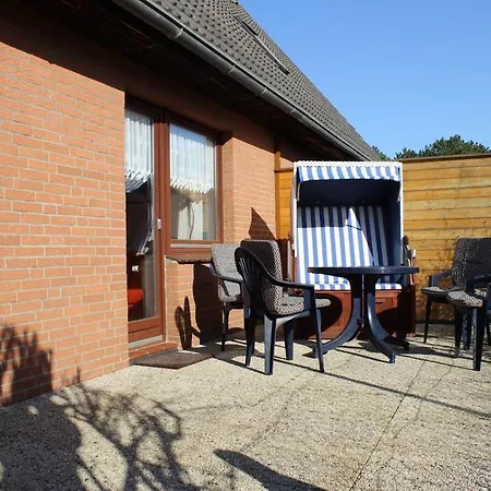 With 2 Bedrooms Böhl
