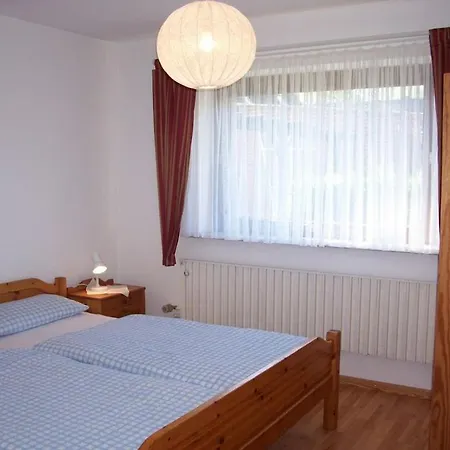 With 2 Bedrooms *